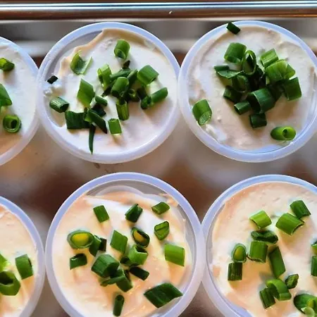 Gosciniec Na Brzyzku 3*