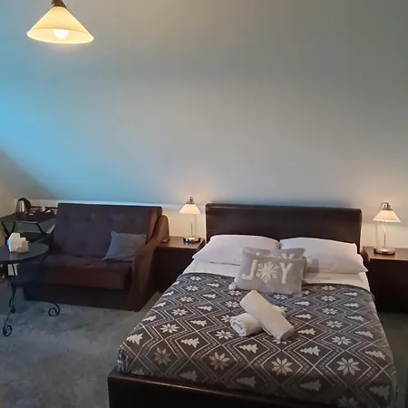 Gosciniec Na Brzyzku Frühstückspension Białka Tatrzańska