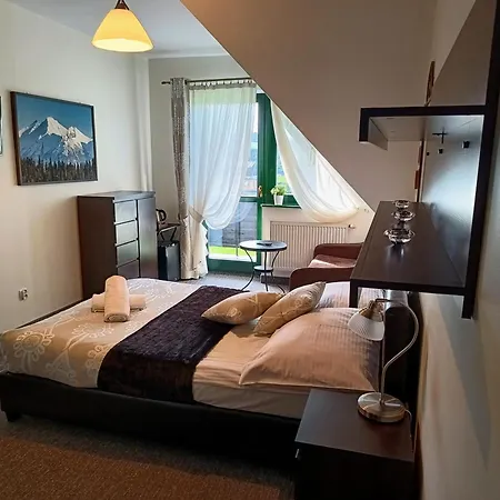 Bed & Breakfast Gosciniec Na Brzyzku 3*