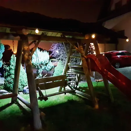Gosciniec Na Brzyzku Panzió 3*