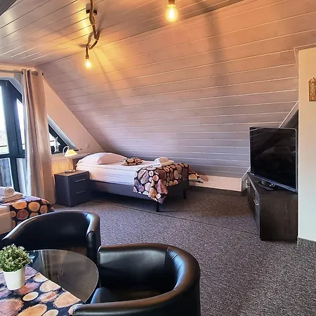 Gosciniec Na Brzyzku