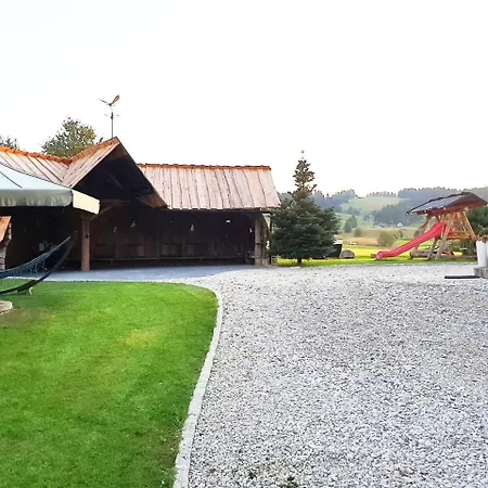 Gosciniec Na Brzyzku Bed and breakfast 3*